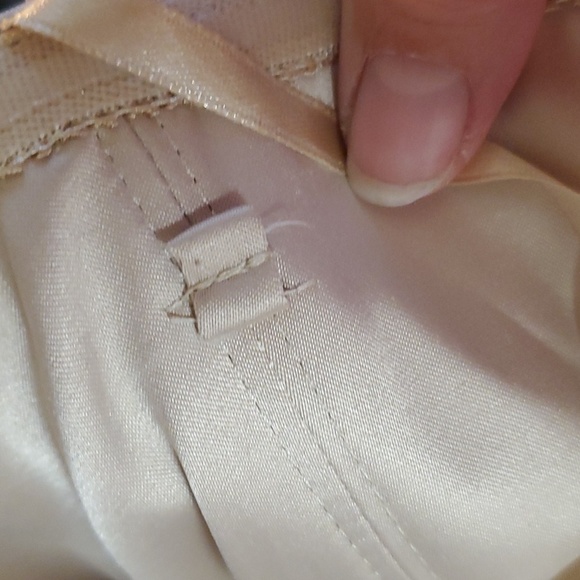 Adrianna Papell Evening Dress - Picture 13 of 15